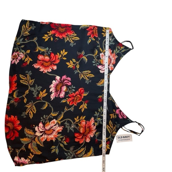 Old Navy Floral Spaghetti Strap Tank Top Size Large NWT - Picture 2 of 5